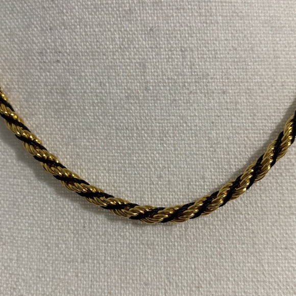 🟢 SALE Gold And Black Rope Chain - Picture 2 of 5